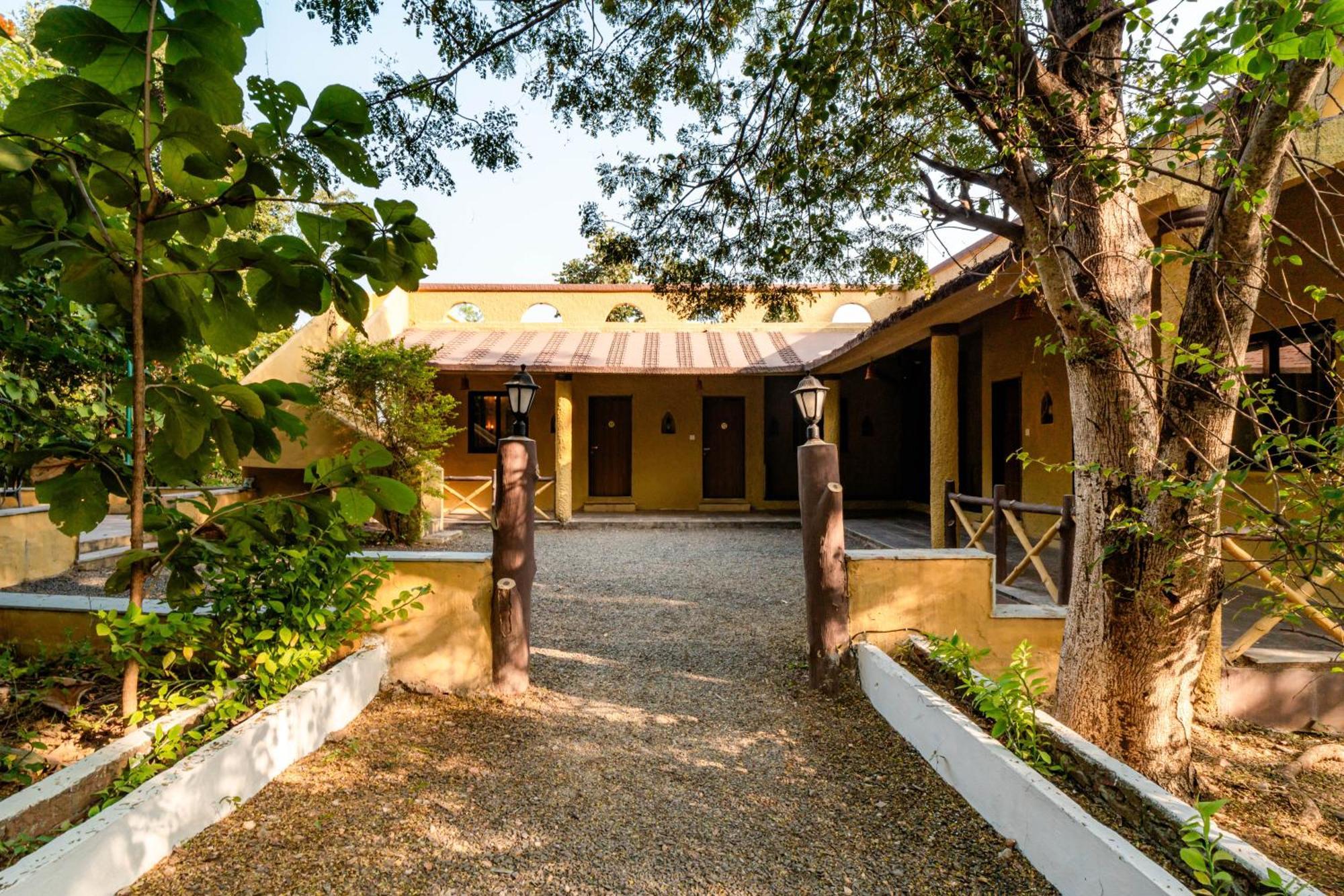 فندق Treebo Premium Mowgli'S Den, Pench Khawāsa المظهر الخارجي الصورة